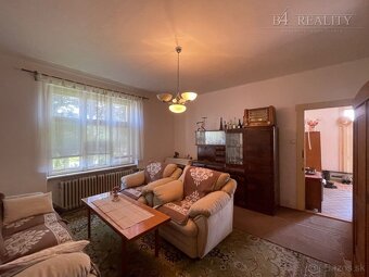 Rodinný dom so slnečným pozemkom 1856 m2, Svinná - 19