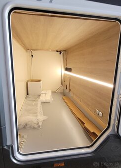 180PS 3.5t 4místa automat Mobilvetta Kyacht TL86 obytné auto - 19