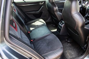 Škoda Octavia Combi 2.0 TDI RS DSG (2018) - 19