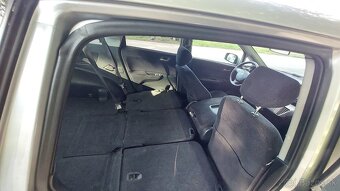 Honda FR-V 6miestne 2.2 ictdi 103kw nafta 2006 - 19