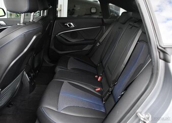 BMW Řada 2 218d REZERVACE 110 kw - 19