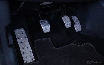 Renault Clio RS 2.0i 16V - 19