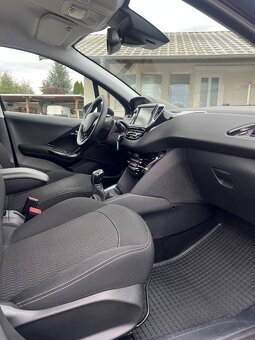 Peugeot 208 1.2 PureTech Active E6.2 - 19