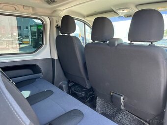 Opel Vivaro 1.6 CDTI BiTurbo 9 miestny - 19