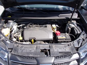 Dacia Sandero 1,2 -54 kw benzín - 19