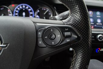 Opel Insignia GSI 2.0 CDTI BiTURBO 210k S S 4x4 AT8 - 19