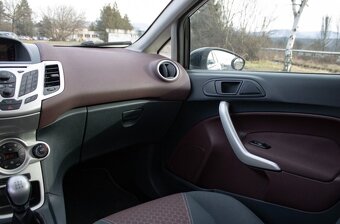 Ford Fiesta 1.6 TDCi 70 kW - 19