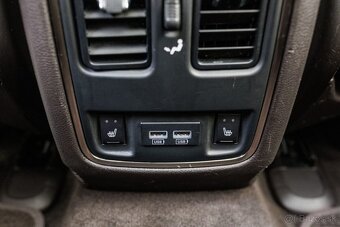 Jeep Grand Cherokee 3.0L V6 TD Summit AT - 19