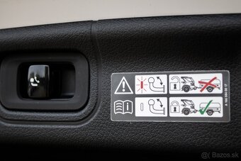 Mercedes-Benz C300d 4MATIC, 195 kW (2023) - 19