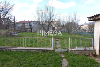 PREDAJ RODINNÉHO DOMU s veľkou záhradou v HUMENNOM - 19