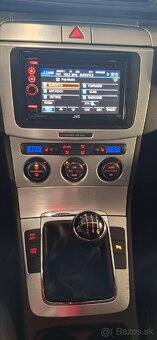 VW Passat B6 2,0 TDI - 19