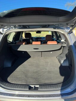 Hyundai Santa Fe - 19