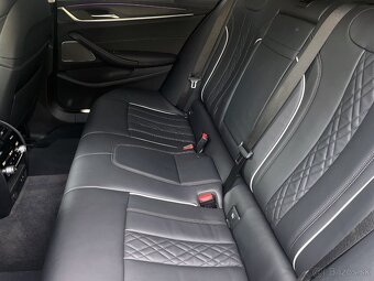 BMW Rad 5 Touring 530e xDrive PHEV LASER HEAD-UP 360°3D KAM. - 19