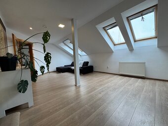 Na predaj krásny rodinný dom - 19