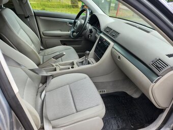 Audi A4 B7 1.6 75kw - 19