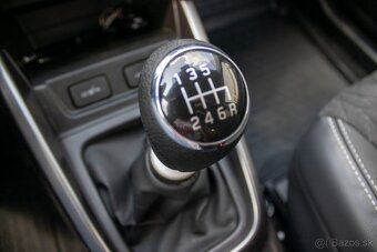 Suzuki Vitara 1,4T GLX Elegance 4x4 - 19