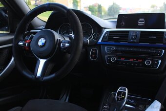BMW Rad 3 330d A/T - 19