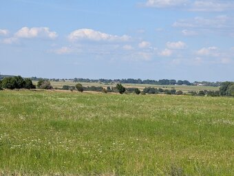 Dve stavebne parcely s rozhlohou 2025 m² s rodinnym domom - 19