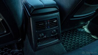 BMW Rad 3 Touring 335i M paket 225 kw - 19