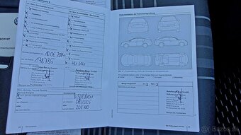 Volkswagen Golf Variant 2.0 TDI-110kw Lounge 4MOTION - 19