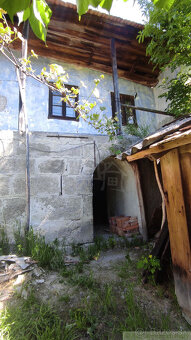 NOVÁ CENA   Pôvodný gazdovský dom s vínnym domčekom a väč - 19