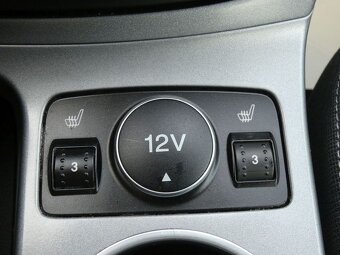 Ford C-Max 2.0 TDCI 100kW, NAVIGACE, DPH  //DPH odpočet// - 19