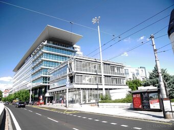 Luxusný OP 231,36m2, Hodžovo nám, GREEN CUBE, prízemie - 19