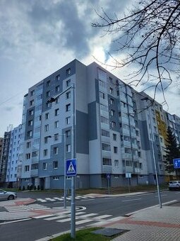 2- izbový byt v Trebišove ulica SNP, sídlisko juh - 19