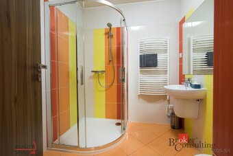 BEŠEŇOVÁ / Predaj apartmánového domu / 4 samostatné jednotky - 19