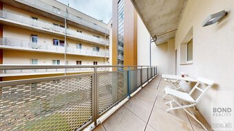 Nadštandardná novostavba 2 izbového bytu v projekte Bezručov - 19