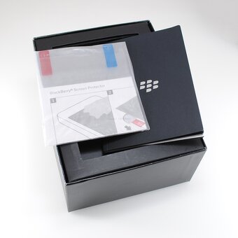 BlackBerry Passport - 19