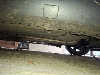 Mercedes benz W124 300D OM606 - 19