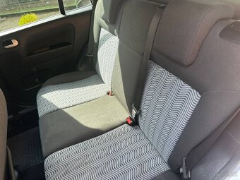 Ford Fusion 1.6 TDCi Plus - 19