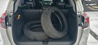 Opel Crossland X - 19