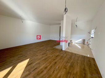 Nehnuteľnosť Veľké Blahovo - NA PREDAJ LUXUSNÁ 4-IZBOVÁ NOVO - 19