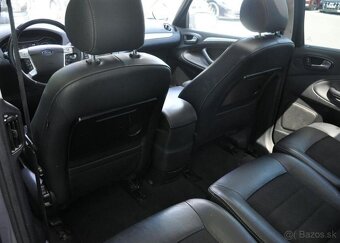 Ford Galaxy 2,0TDCi 7.MÍST 103 kw - 19