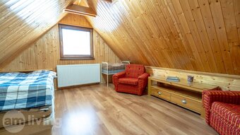 ZARIADENÝ - rodinný dom v nádhernom prostredí - Zliechov - 19