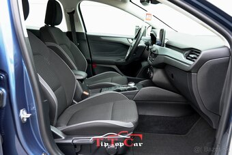 ⏩ Ford Focus Kombi 1.5 TDCi EcoBlue Adventure A/T - 19
