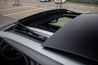 Kia EV6 77.4 kWh GT 4WD - 1. majiteľ - 19
