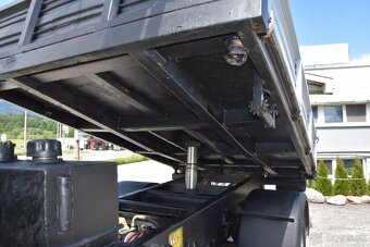 Nissan Cabstar trojstranný vyklápač s hydraulickou rukou - 19