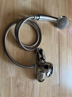 Predam umyvadlo Jik Laufen a baterie Hansgrohe - 19