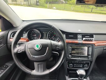 Škoda Superb 2.0 TDi 125kw DSG - 19