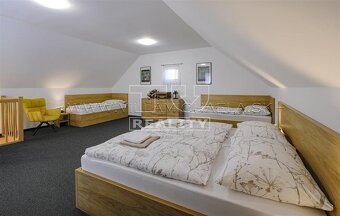 NA PREDAJ PRVOTRIEDNY ZABEHNUTÝ PENZIÓN + REKREAČNÝ DOM ... - 19