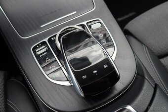 Mercedes-Benz E trieda Kombi 200 d A/T - 19
