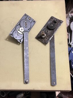 Náhradné diely DDR - nové - 19