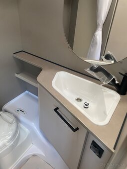 Predám nový LMc Sassino 390K - 19