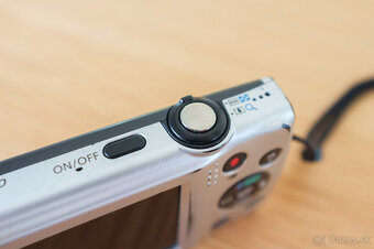 Canon PowerShot A2500 - 19