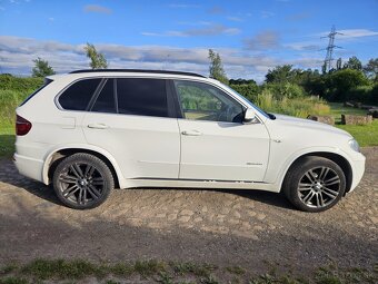 Na predaj  BMW X5 xDrive30d – 180 kW – r.v. 2011 - 19