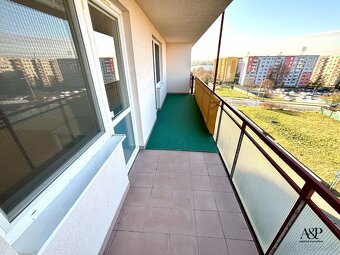 NA PRENÁJOM 2 IZB. BYT S VEĽKÝM BALKÓNOM A PARKOVNÝM MIESTOM - 19