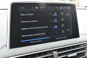 Peugeot 3008 1.5 BlueHDi AUTOMAT 2019.  ///14.690,- EUR//// - 19